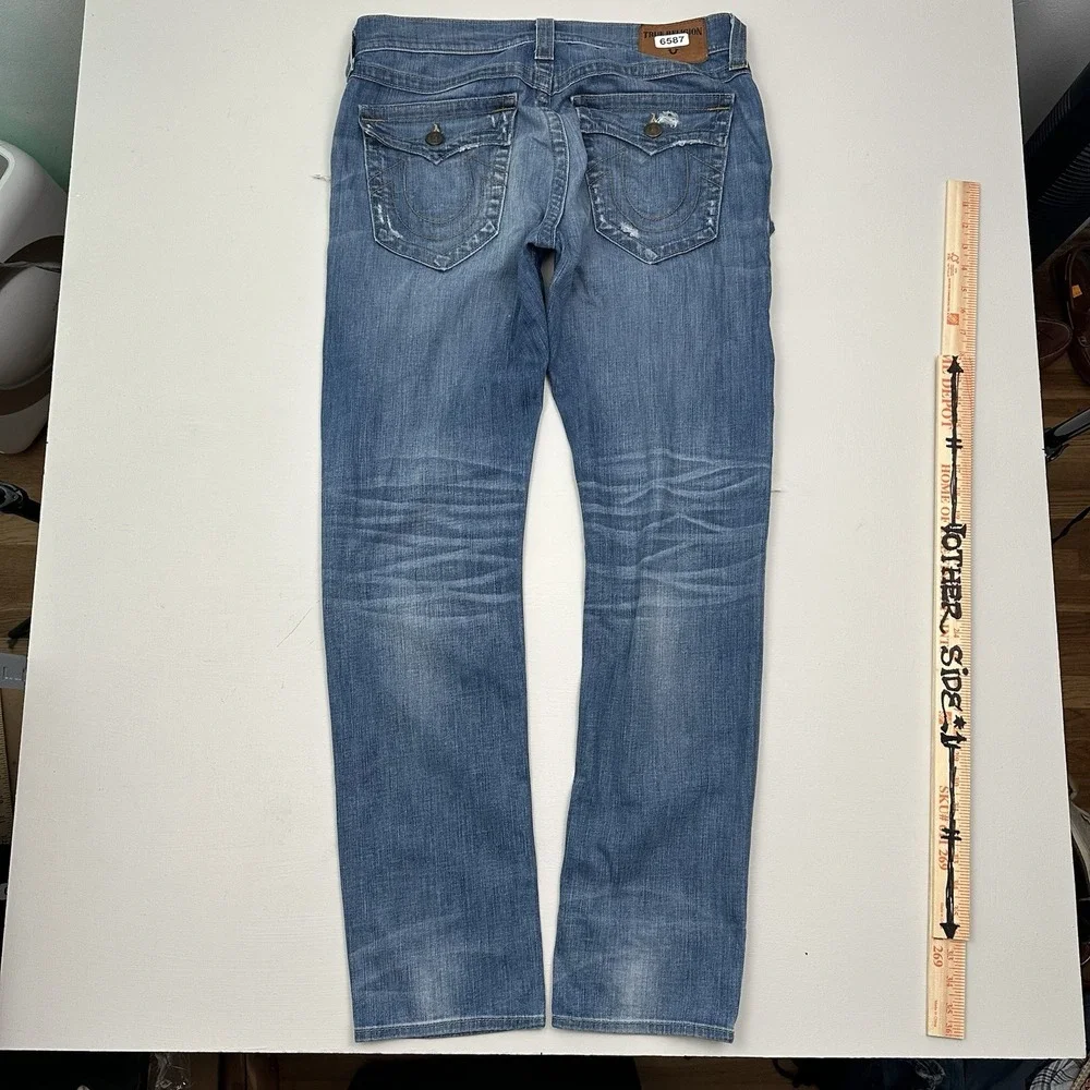 True Religion Geno Flap Relaxed Slim Jeans Mens 33x34 Distressed Blue Stretch